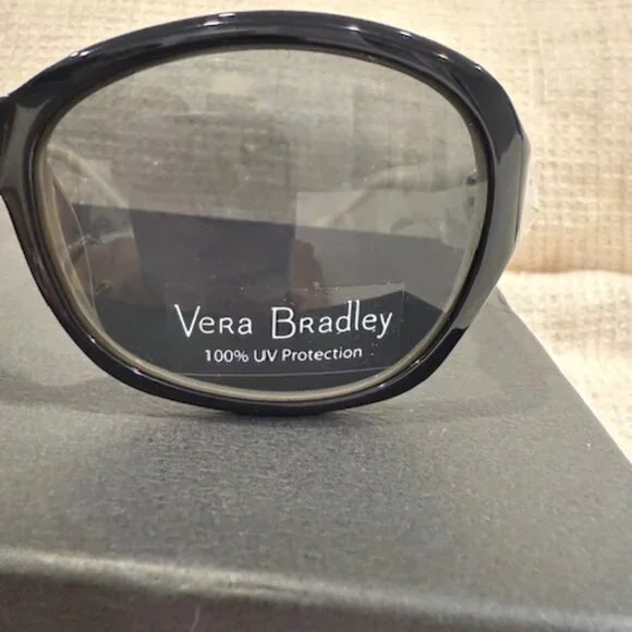 New-Unworn VERA BRADLEY 56mm Round Sunglasses -Floral - Picture 4 of 11